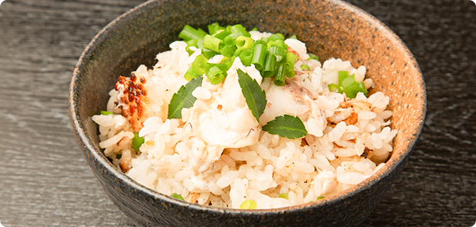 炊き込みの鯛めし